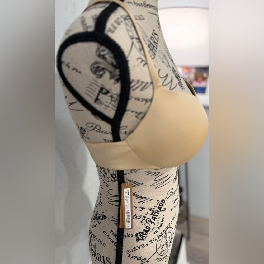 SKIMS Ultimate Push-Up Front Closure Bra Sand Nude Size 36B NWT - Picture 3 of 11